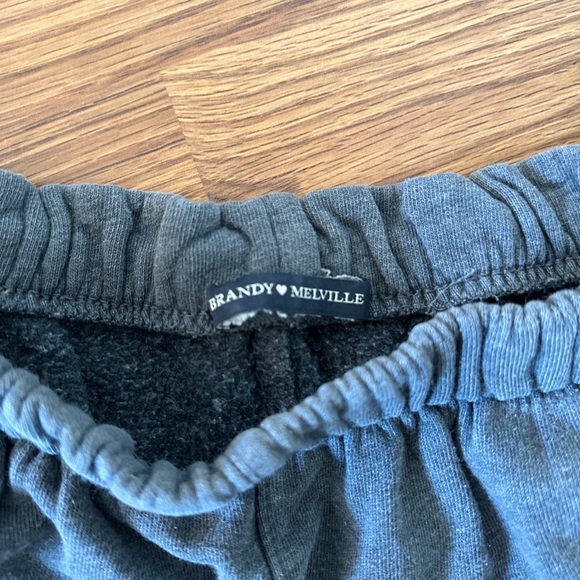 brandy melville grey rosa sweatpants - Picture 1 of 2